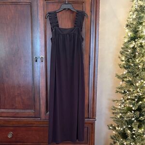 ⭐️ LIKE NEW ⭐️ Elegant Black Ruffle Sleeveless Dress, XS